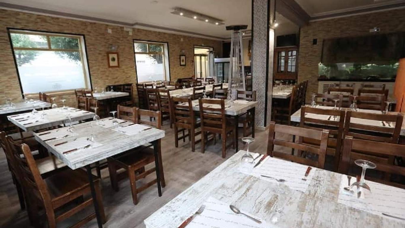 hostal restaurante classic