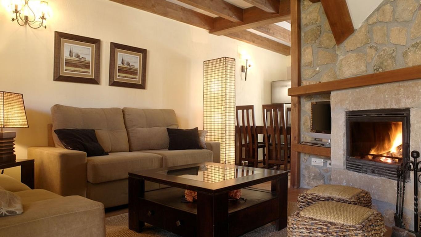 Hotel Ribera Del Corneja