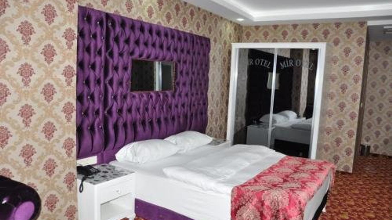 Mus Mir Hotel Saray
