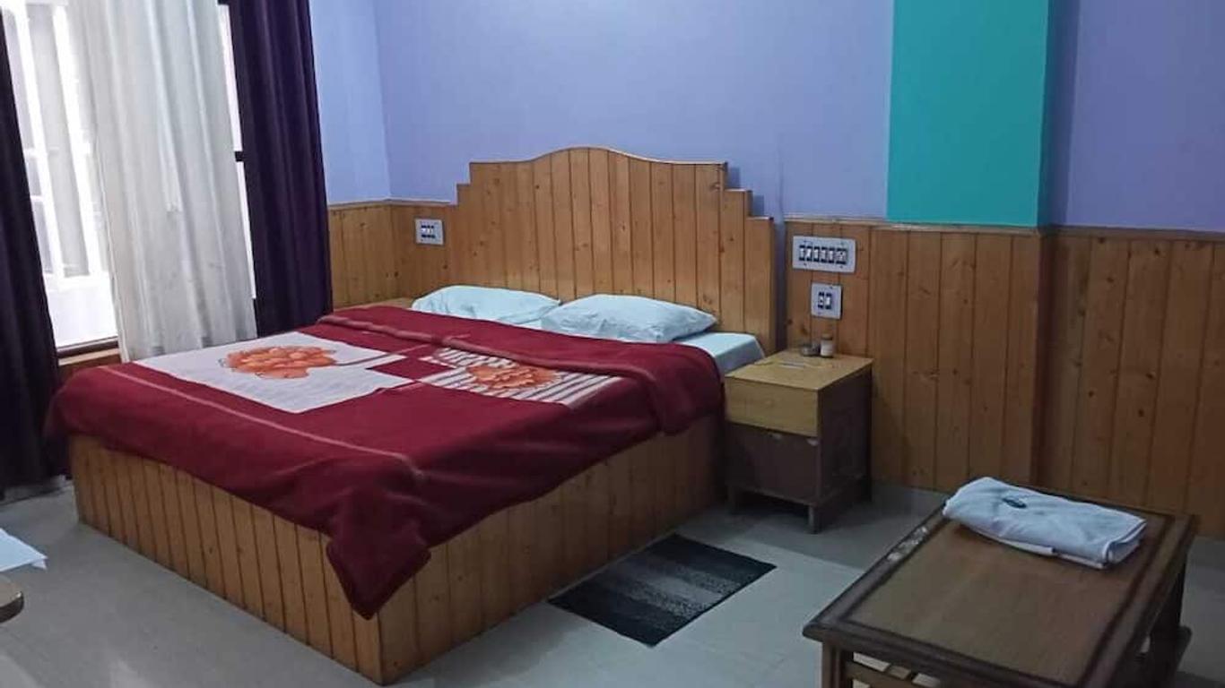 Himgiri Resort - Mandi