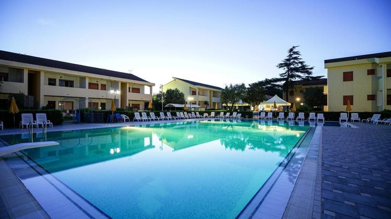 Apulia Hotel Sellia Marina