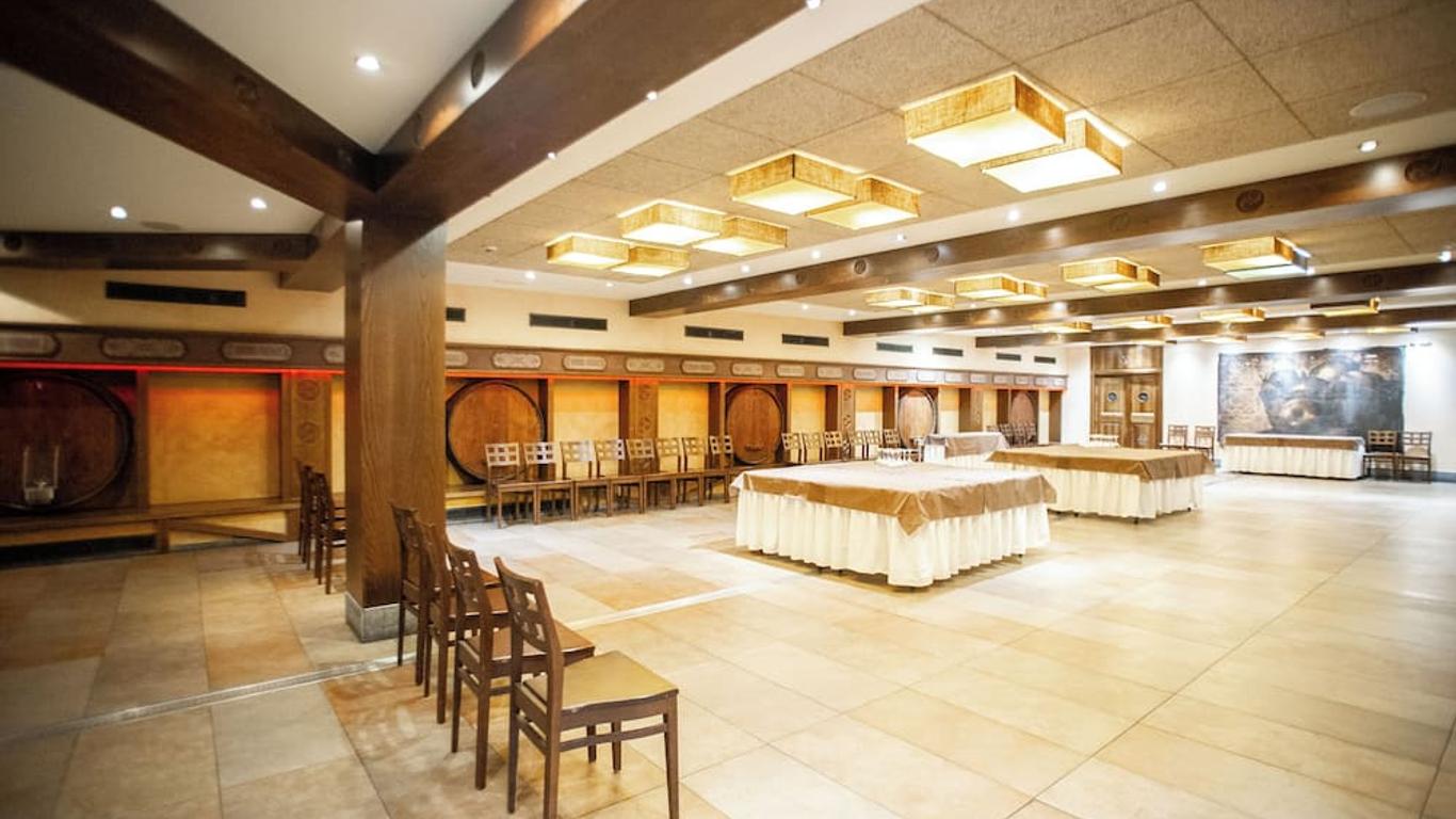 AZZ Asturias Langrehotel