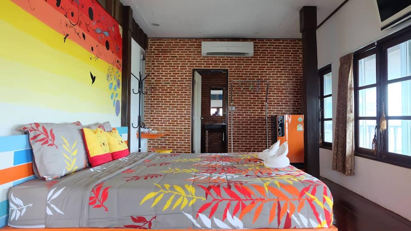Laong Pilom Boutique Guesthouse