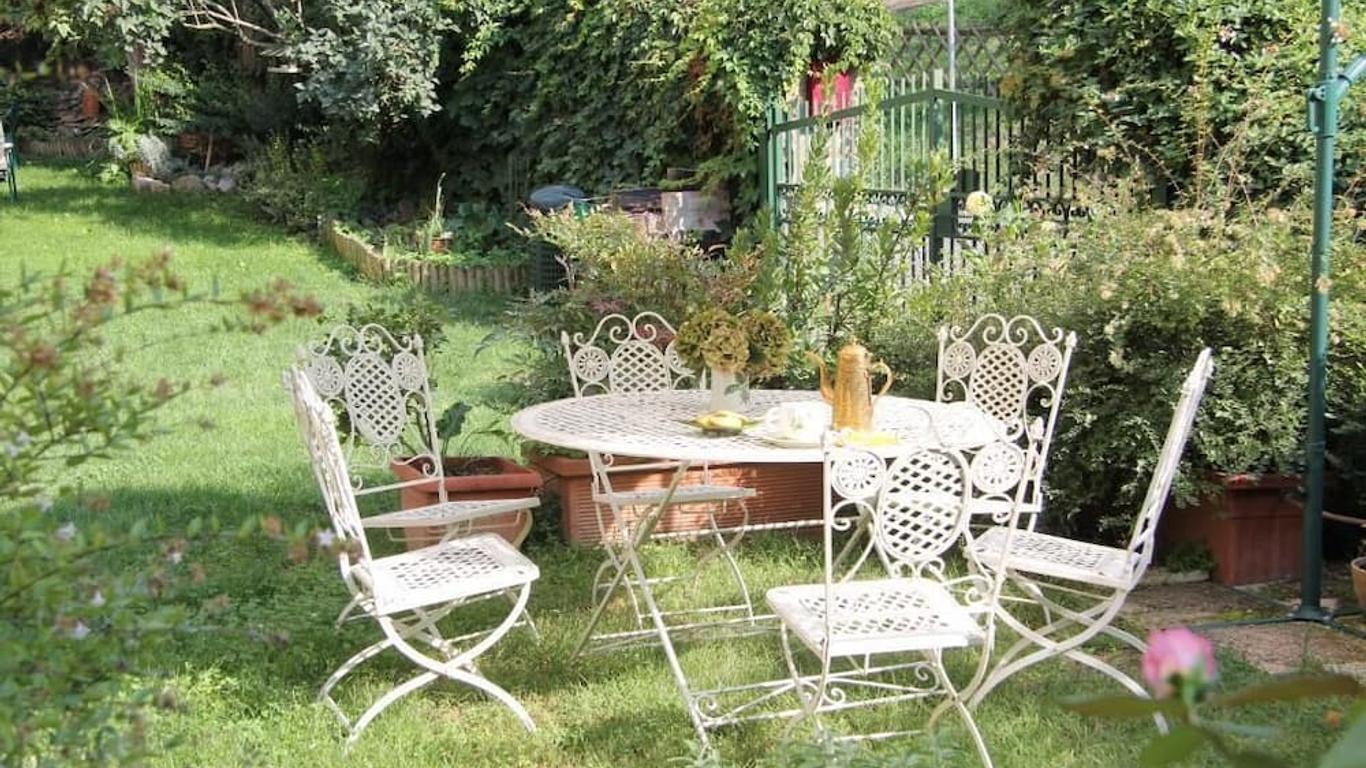 Room & Breakfast Nel Borgo Scipione