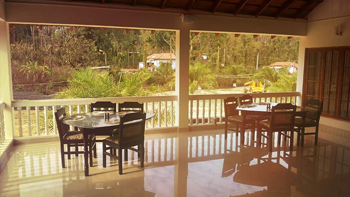 Palm Valley Resort