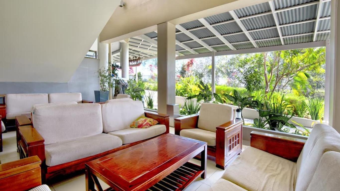 Gazelle International Hotel