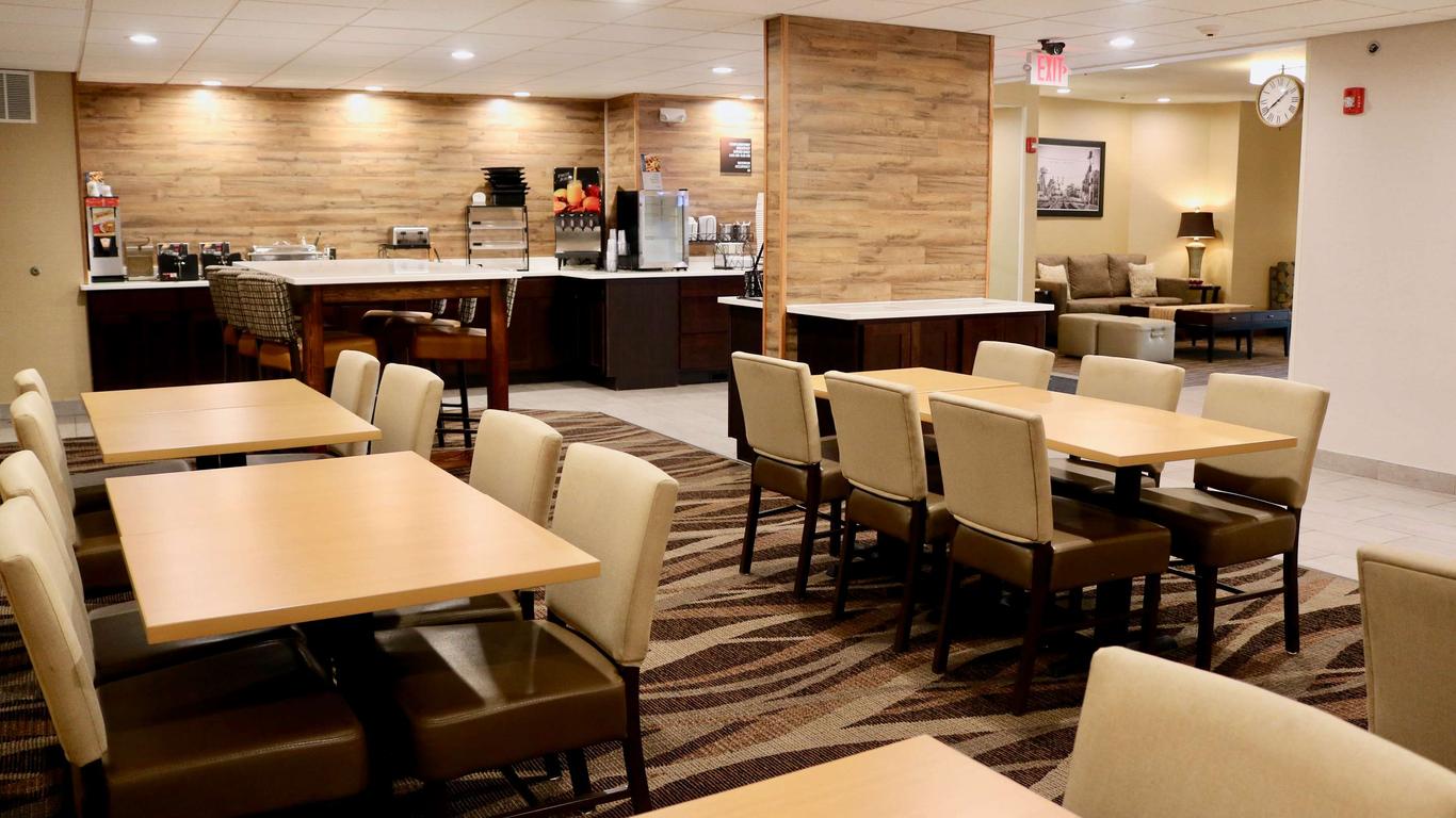 Best Western Fostoria Inn & Suites