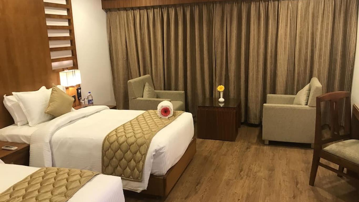 Hotel Karthika Park