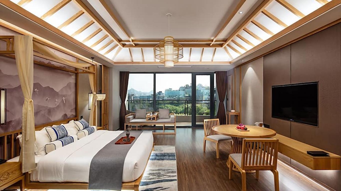 Li River Secluded Hotel