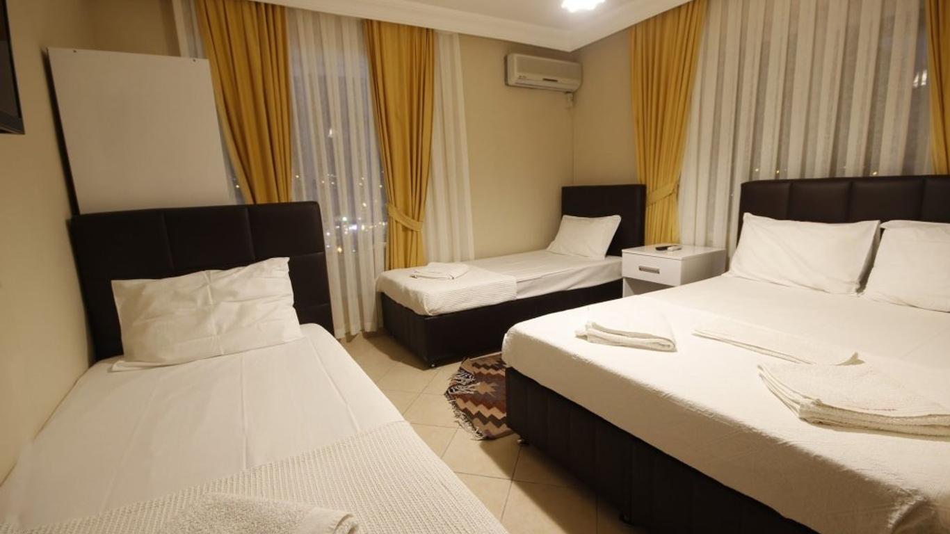 Huzur Royal Hotel