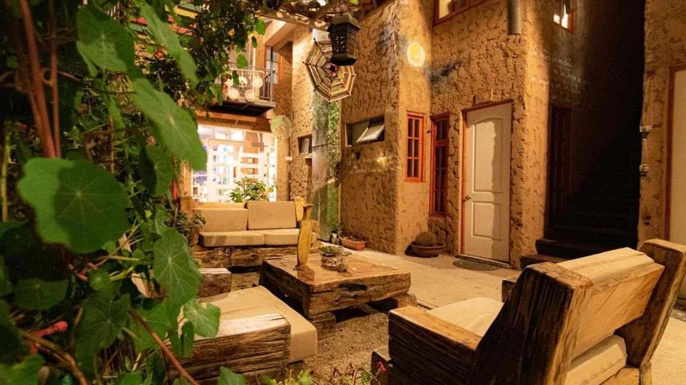 Hostal Valle Mistral