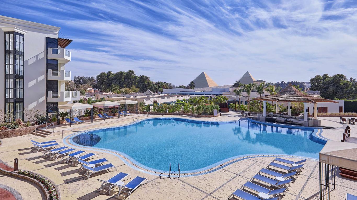 Cairo Pyramids Hotel