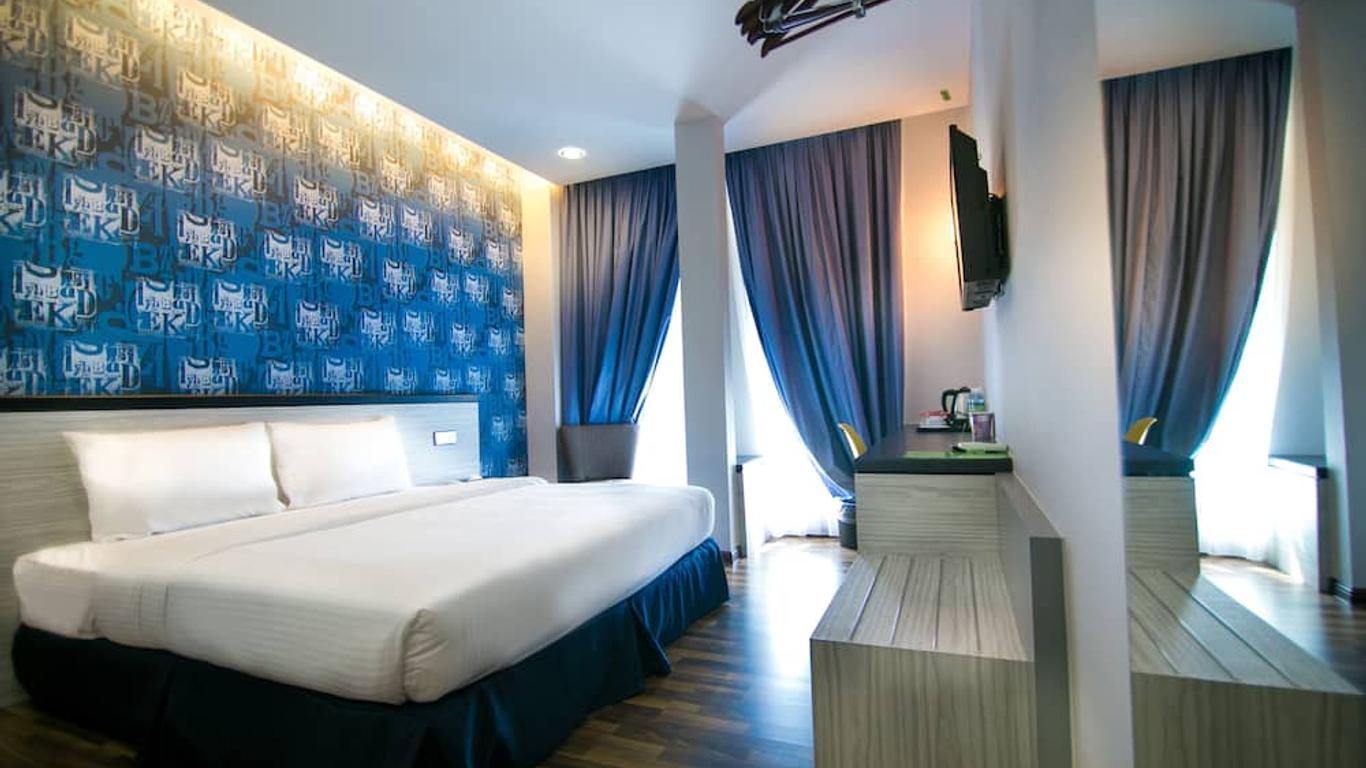 Indra Hotel - Boutique Suites