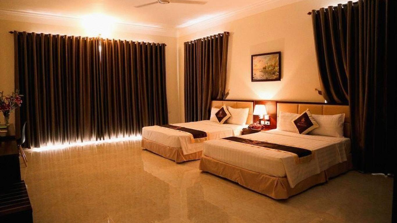 Iris Hotel