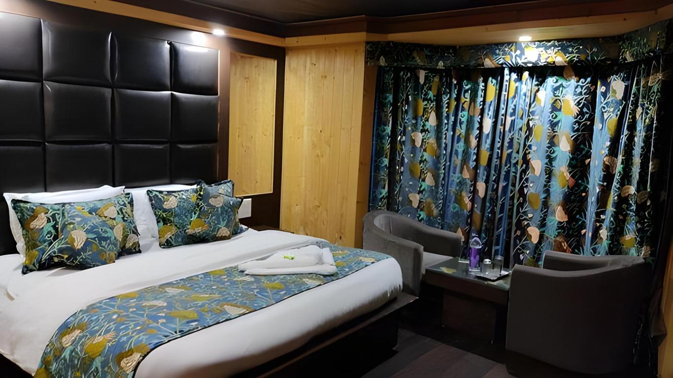 Hotel Zahgeer Continental Gulmarg