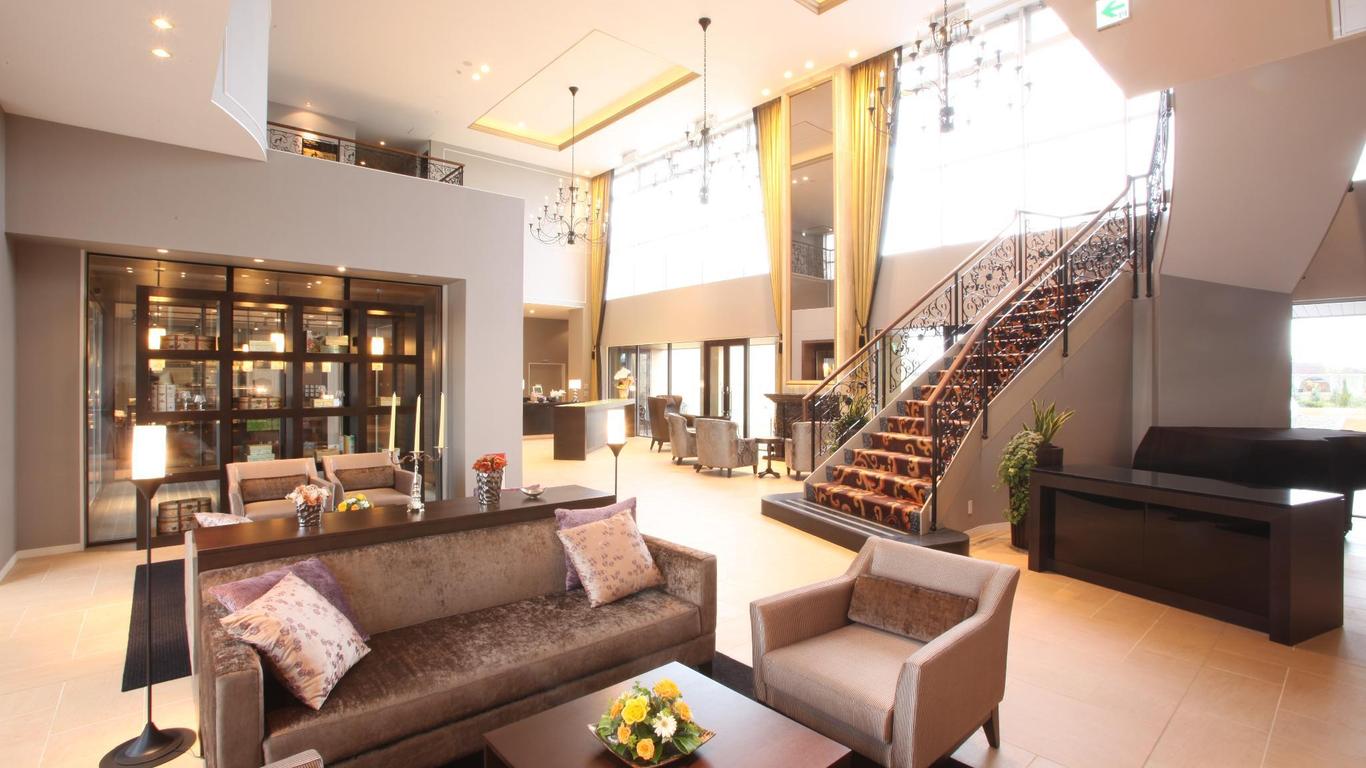 English Garden Hotel Reanto
