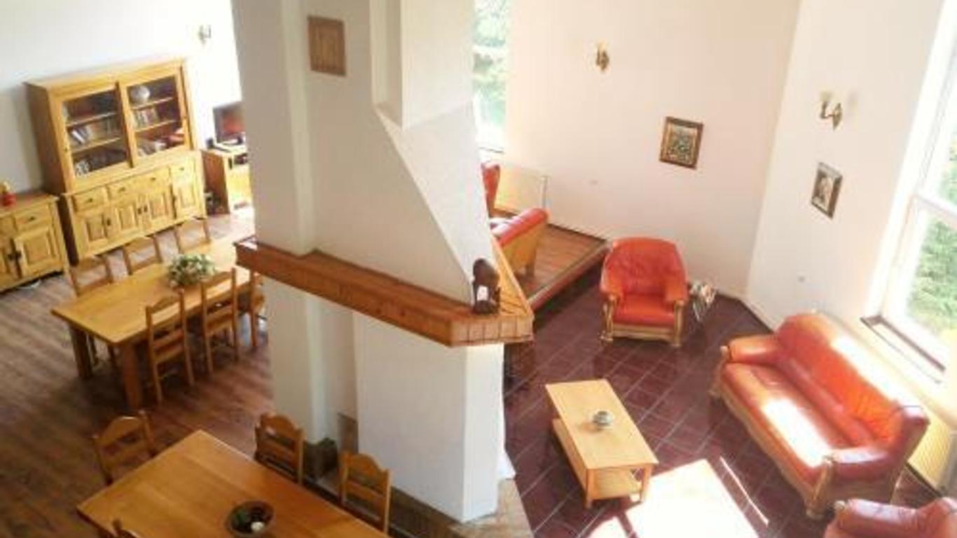 Vila Carpathia