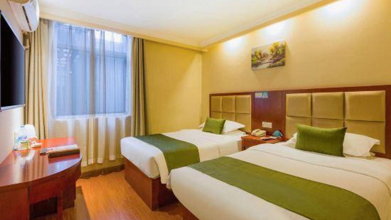 GreenTree Inn Zhenjiang Jiangsu Science and Technology university Youth Square Express Hotel