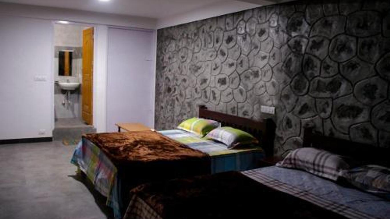 Peri Resorts