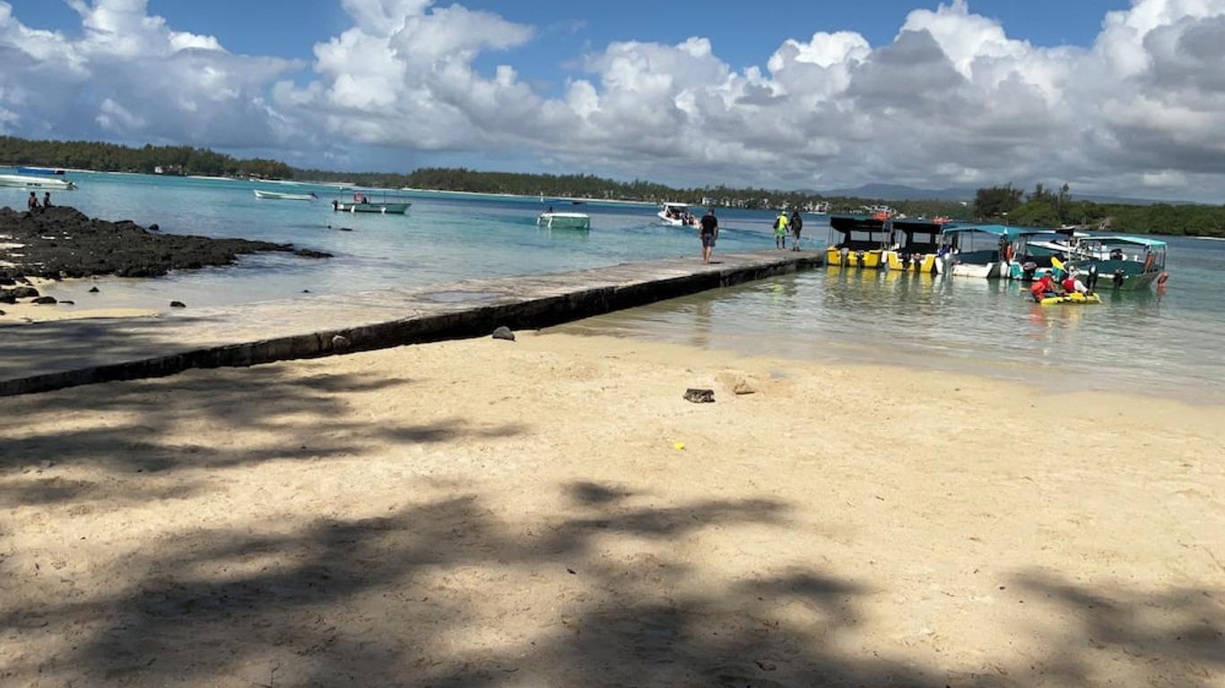 Blue Bay Holiday Resort