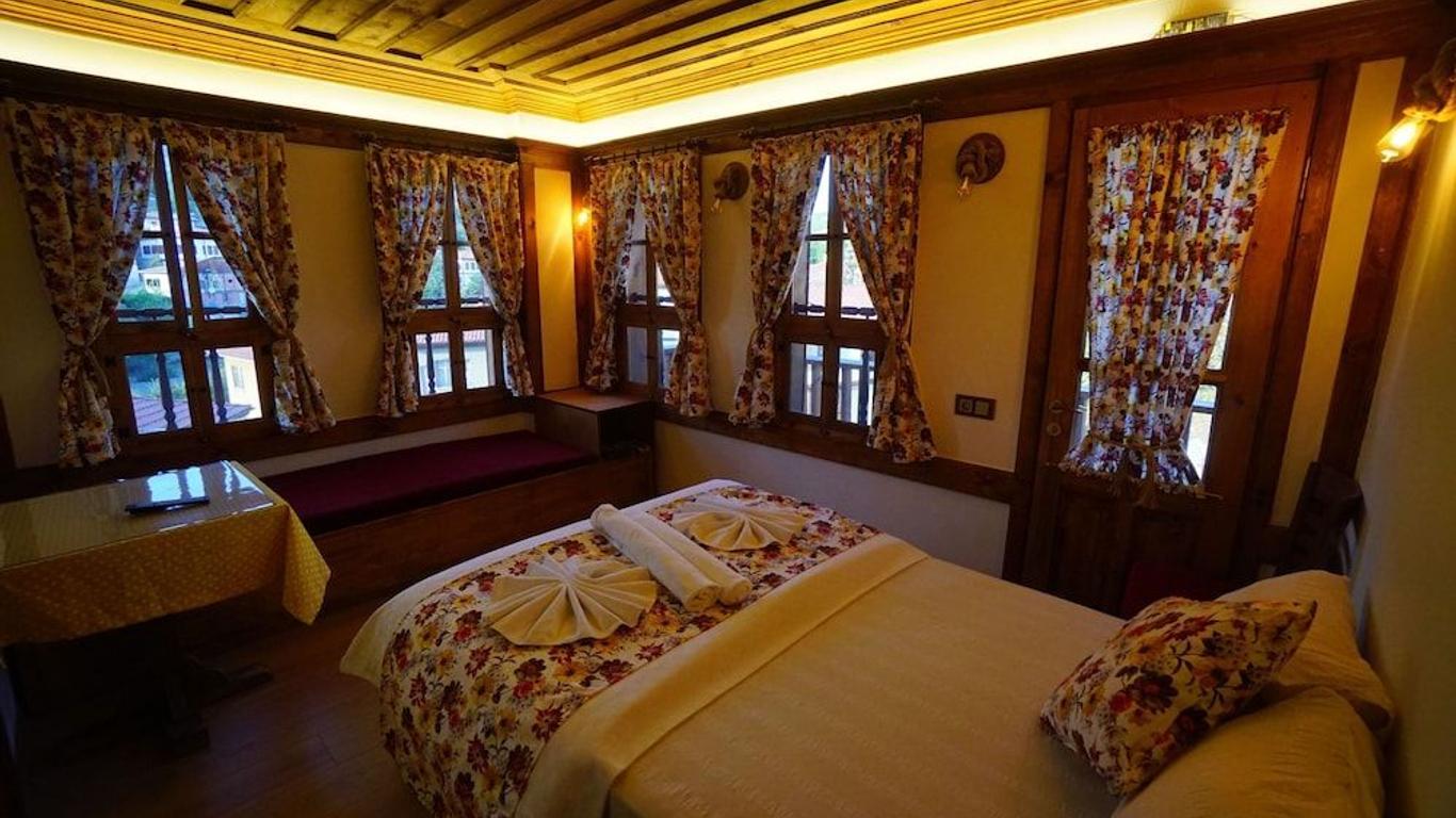Yeni Konak Hotel