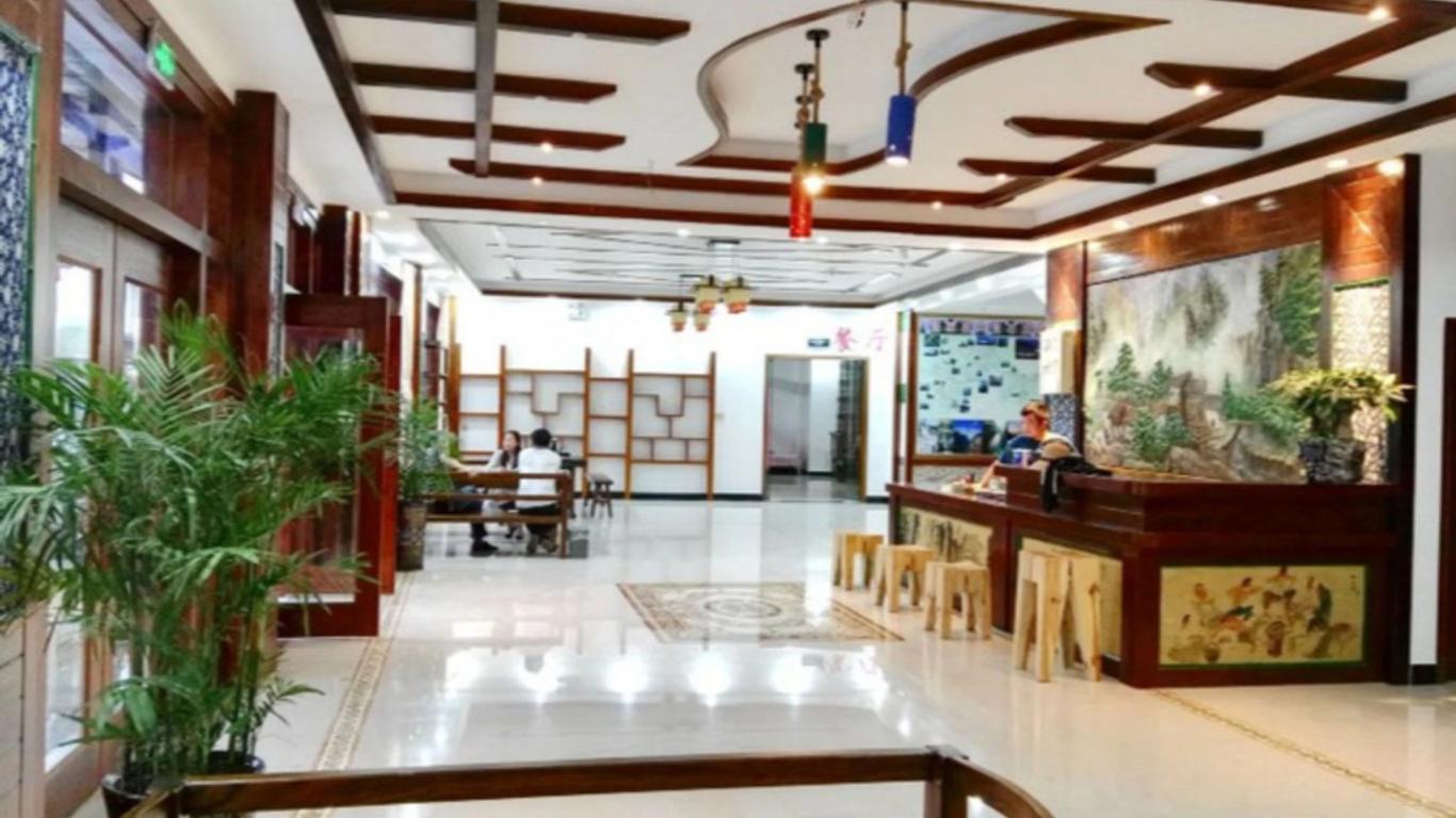 Qijiayi Theme Hostel