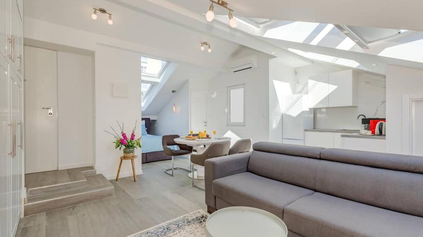 Capital Apartments And Rooms