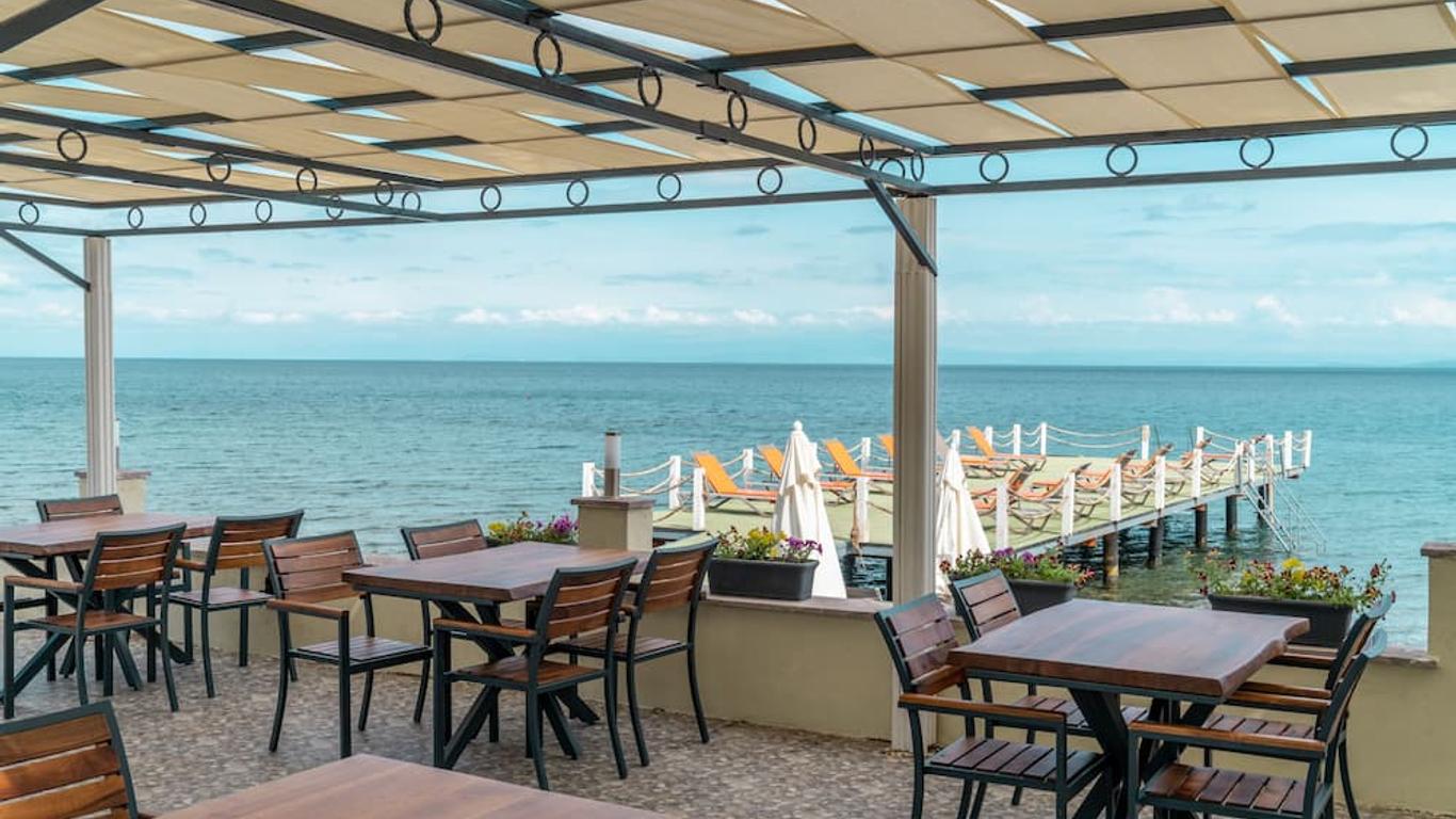 Kayalar Blue Beach Hotel