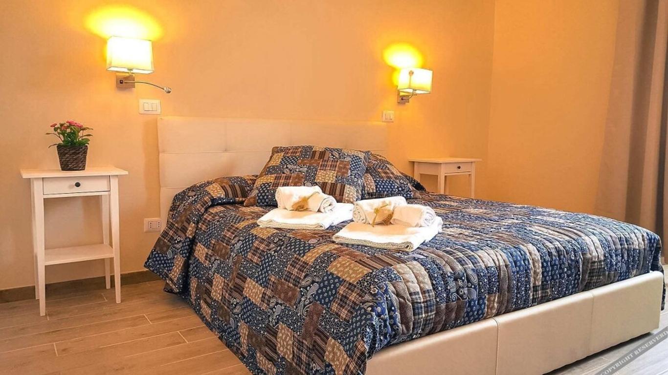 Residenze Serventi Longhi