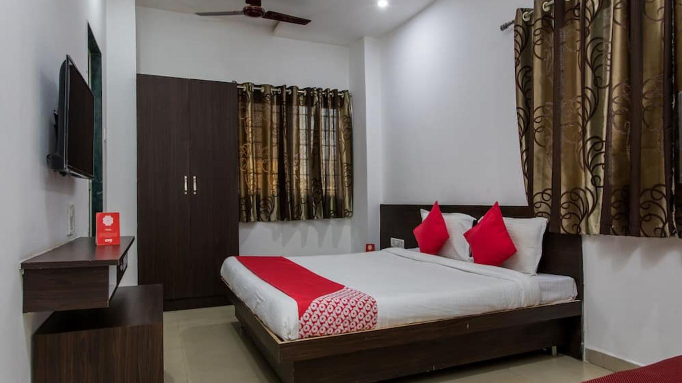OYO 9969 Hotel Kshipra Dham