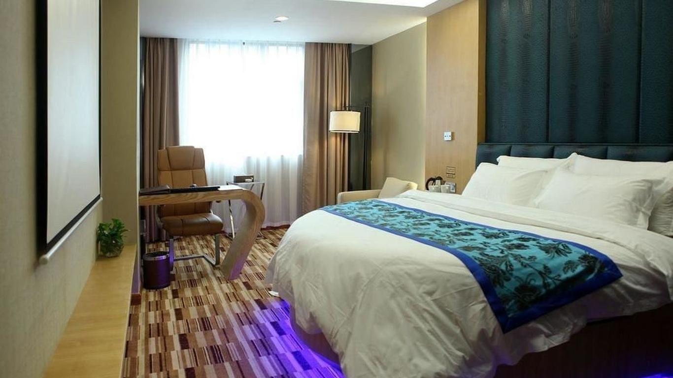 Suiting Hotel