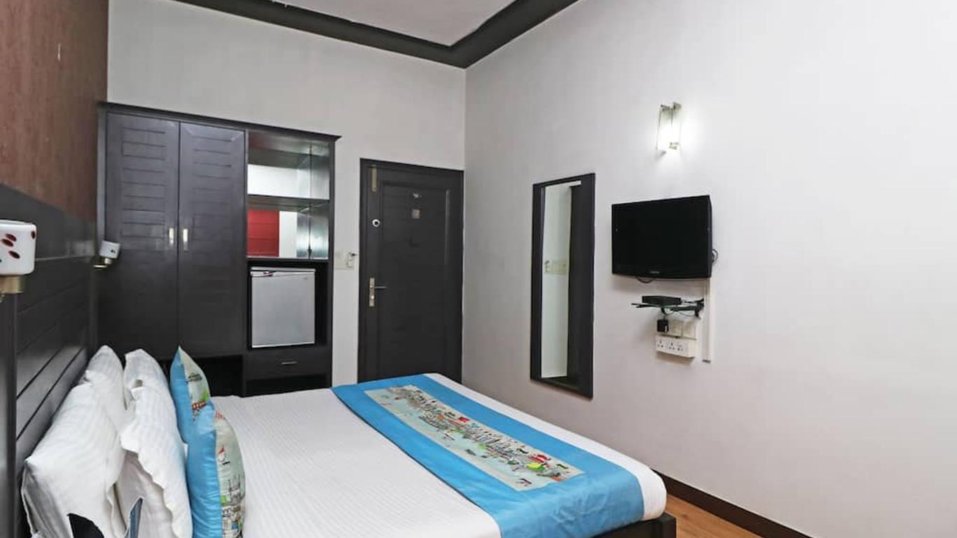Oyo 2227 Hotel Chalet