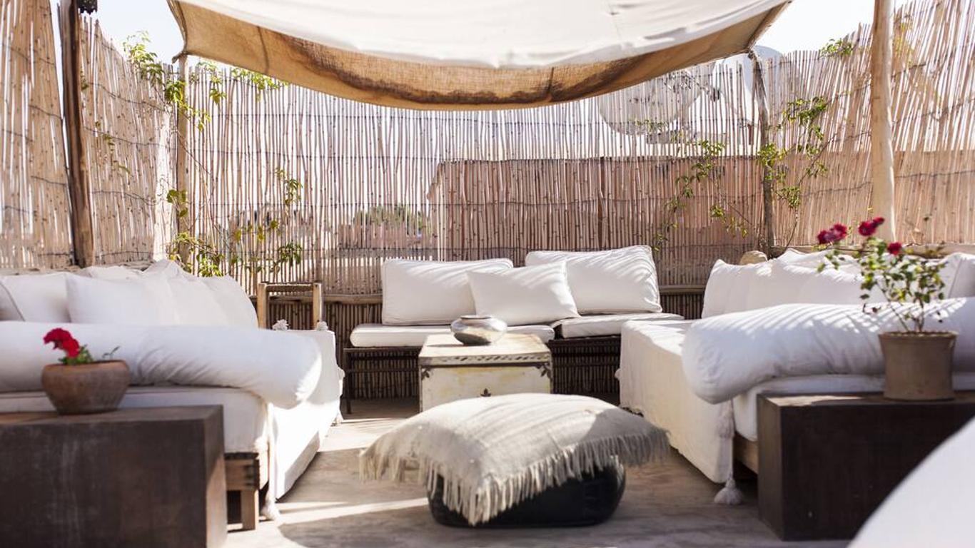 Bliss Riad
