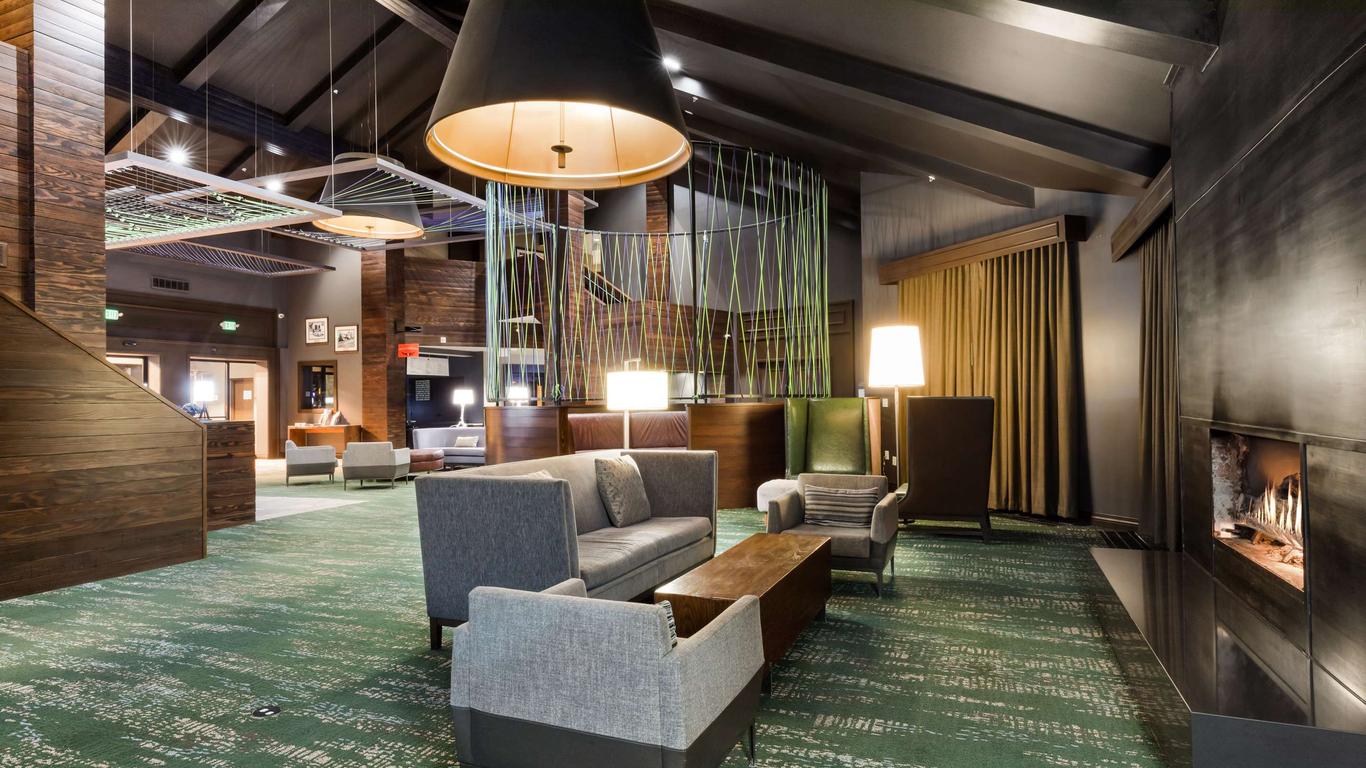 DoubleTree by Hilton Park City - The Yarrow
