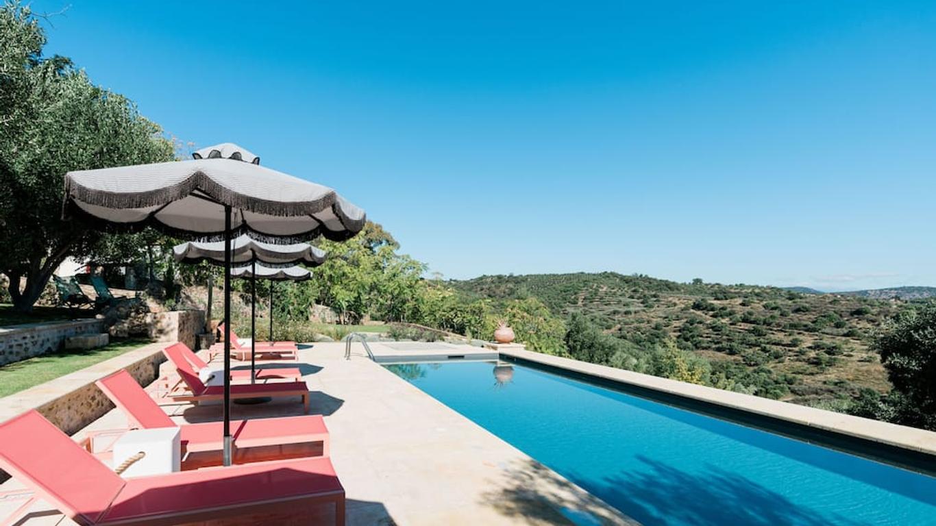 Alistos Hotel