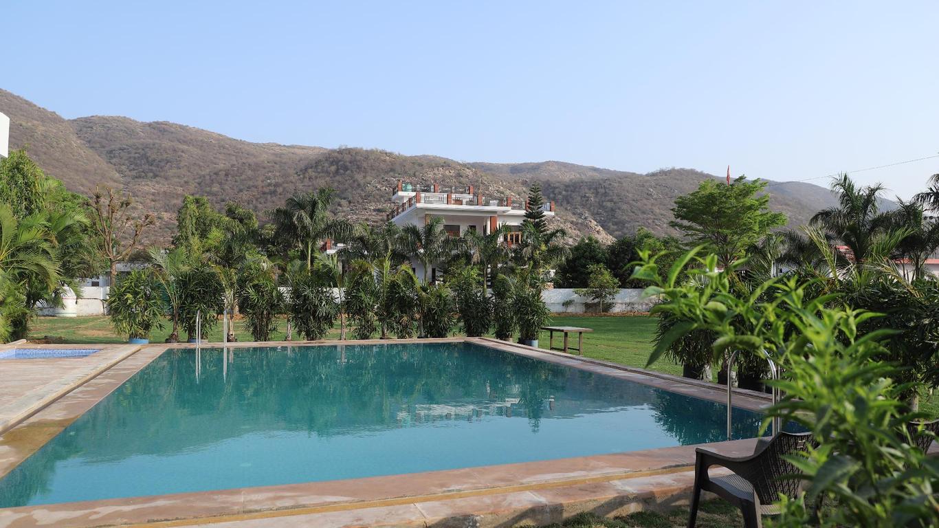 Aravali Hills Resort