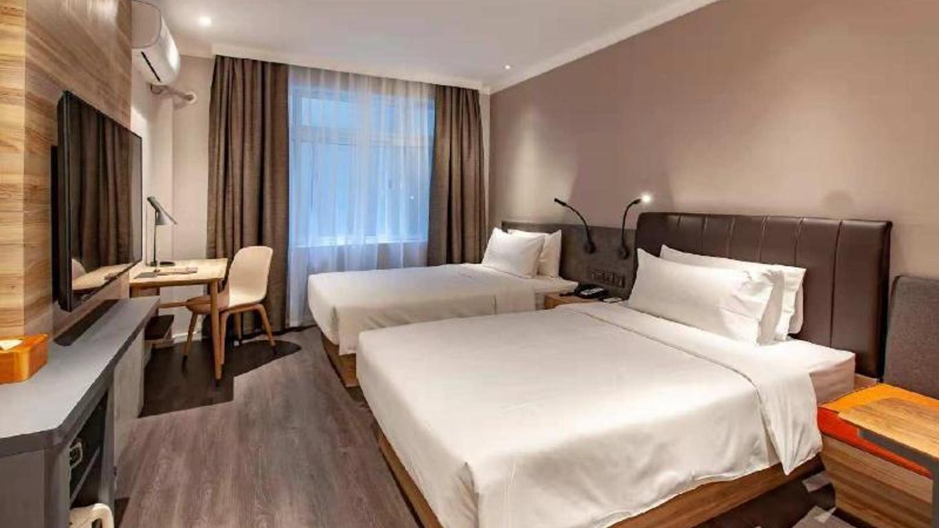 Hanting Express Shanghai Hailun Road
