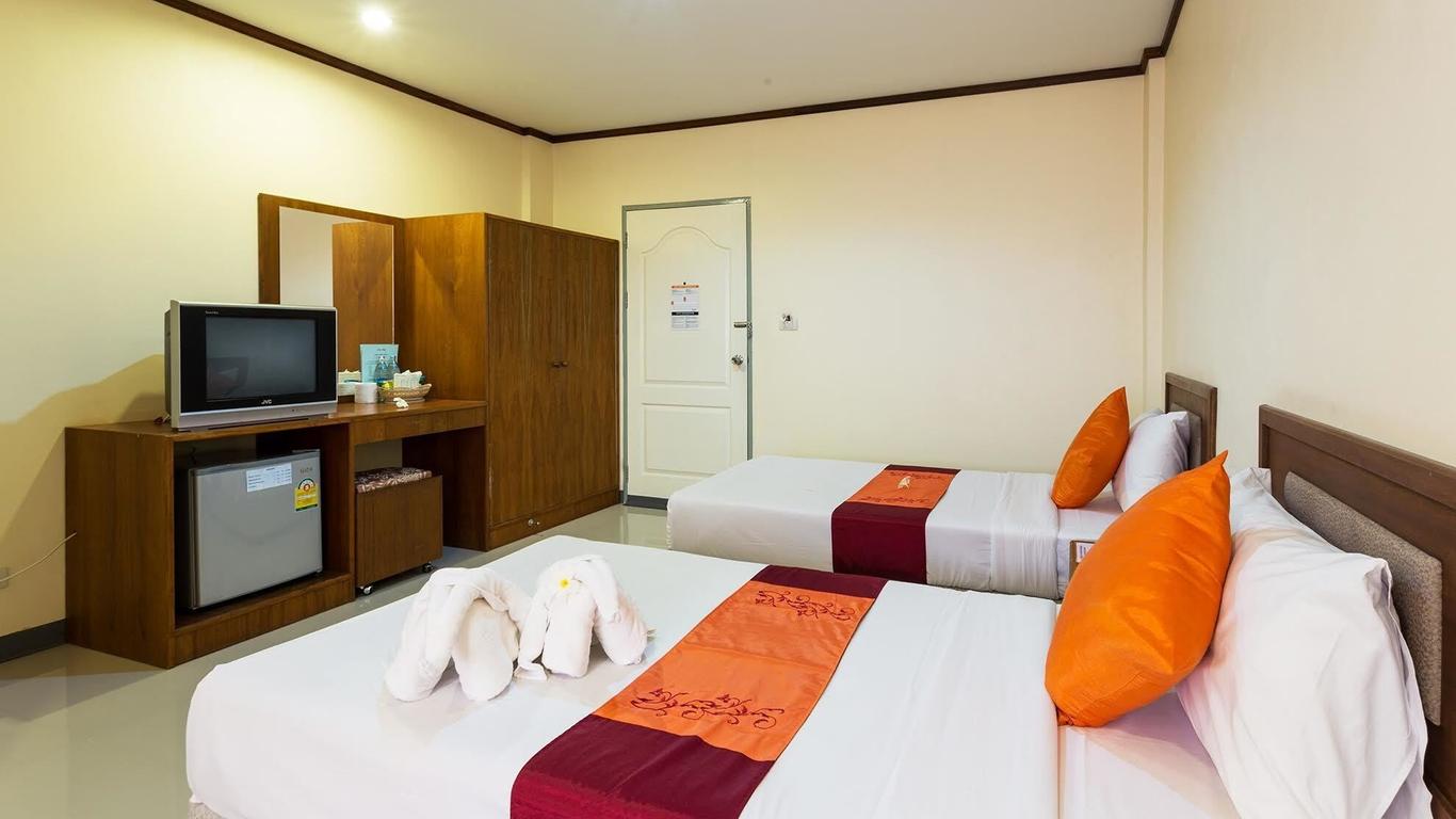Khunyuw Hotel