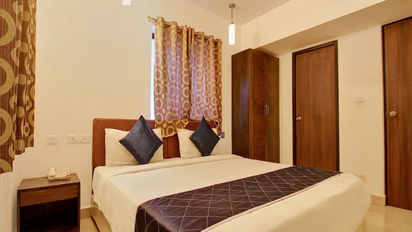 OYO 10744 Grand Marena