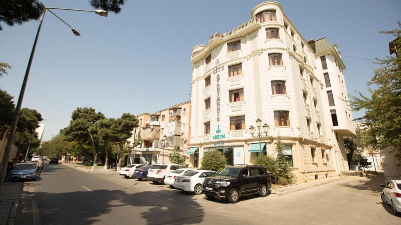 Luxury City Apart Hotel