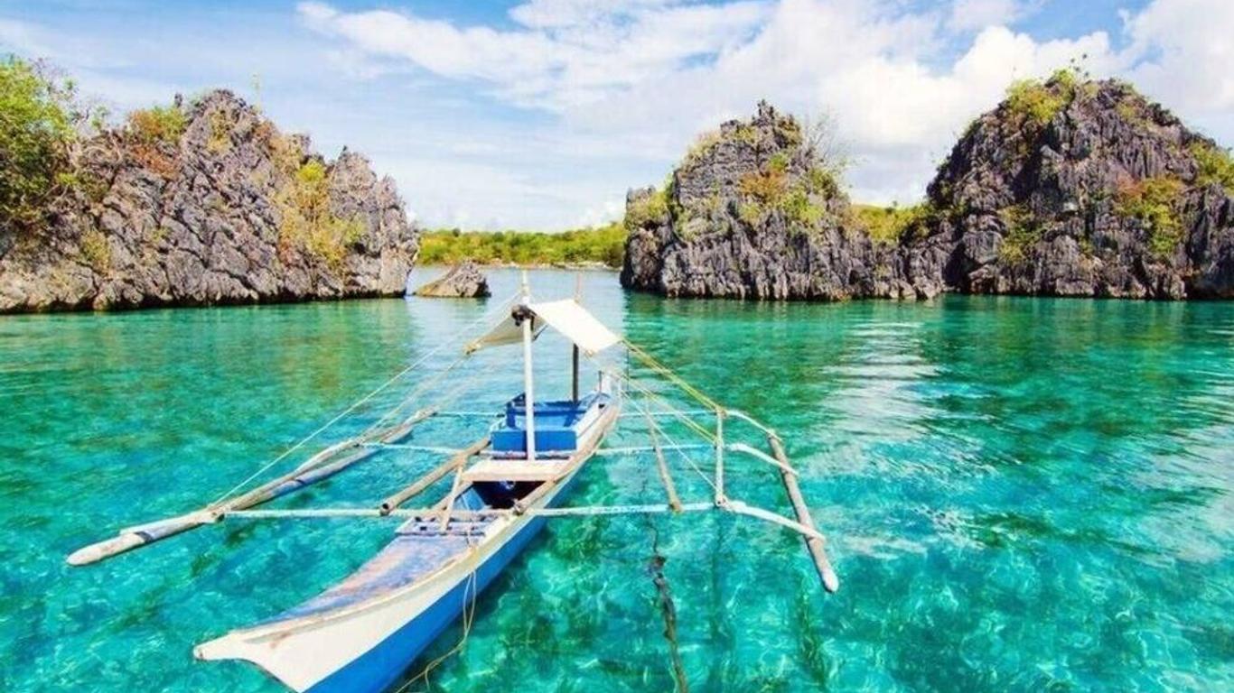 El Nido Beach Hotel