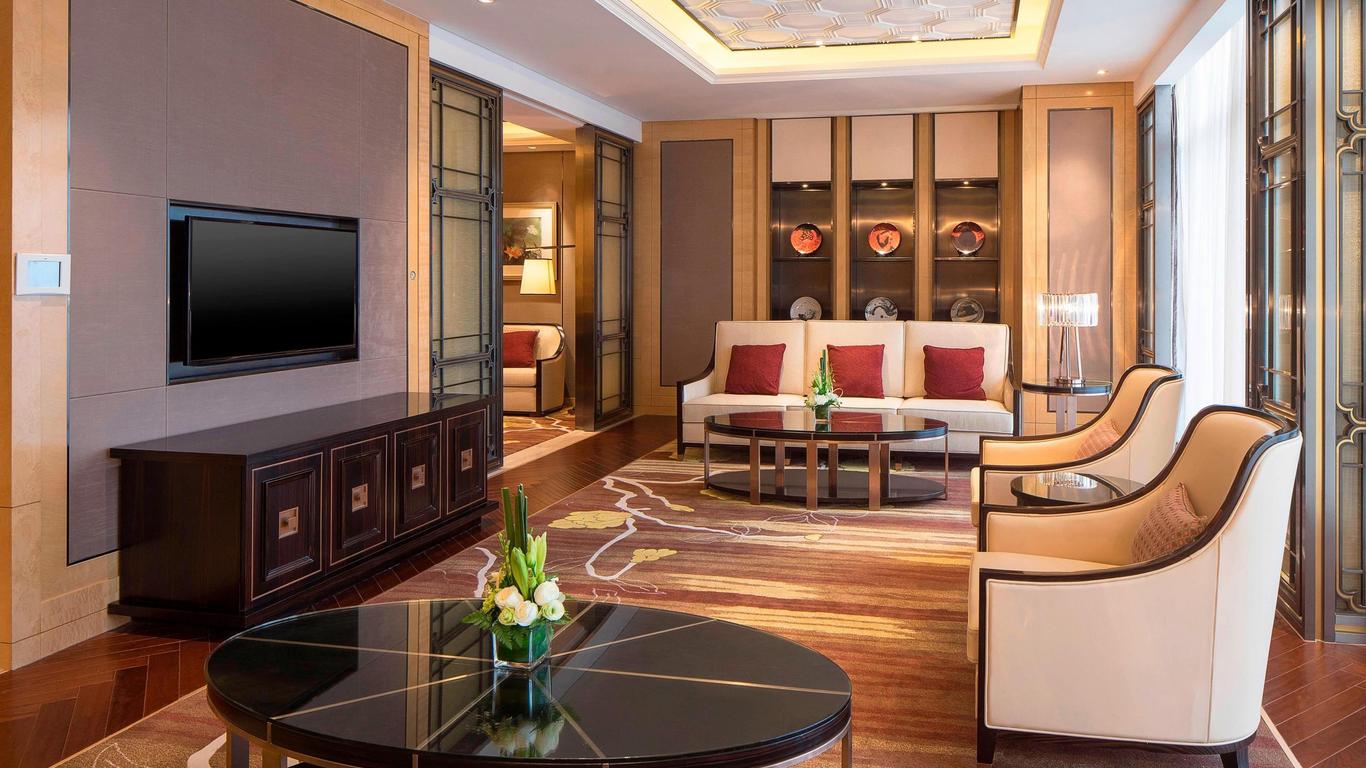 Sheraton Langfang Chaobai River Hotel