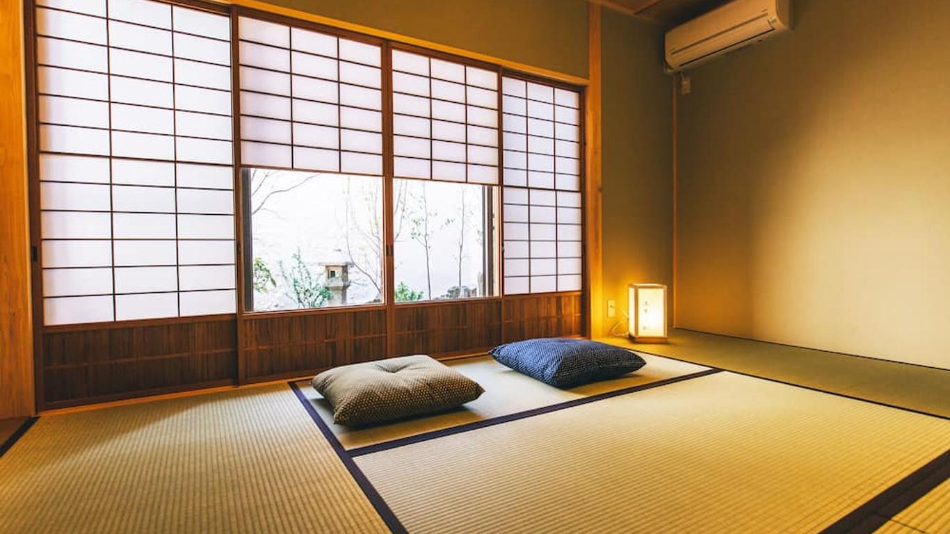 Hostel Koharubiyori Kyoto