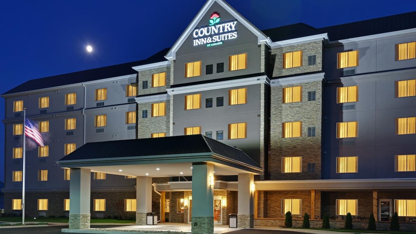 Country Inn & Suites by Radisson Buffalo South, NY