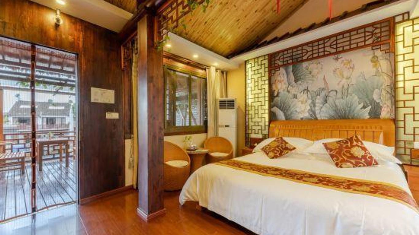 Qianshe Guanshuiyi Riverside Boutique Inn