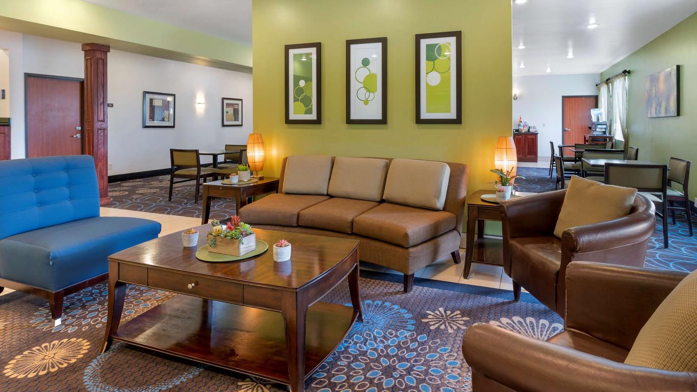 Best Western Plus Covered Bridge Inn