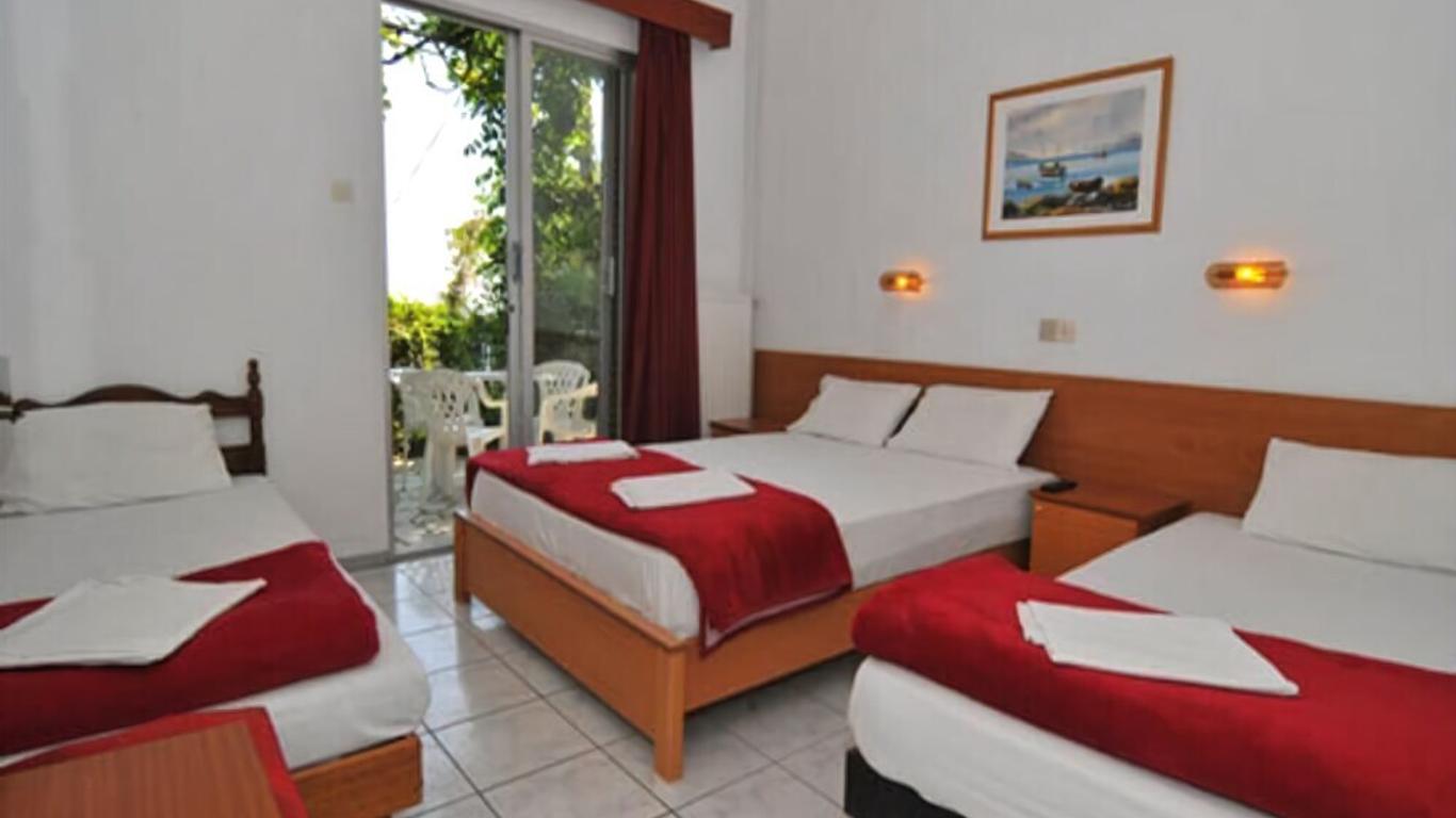 Chrissafis Hotel