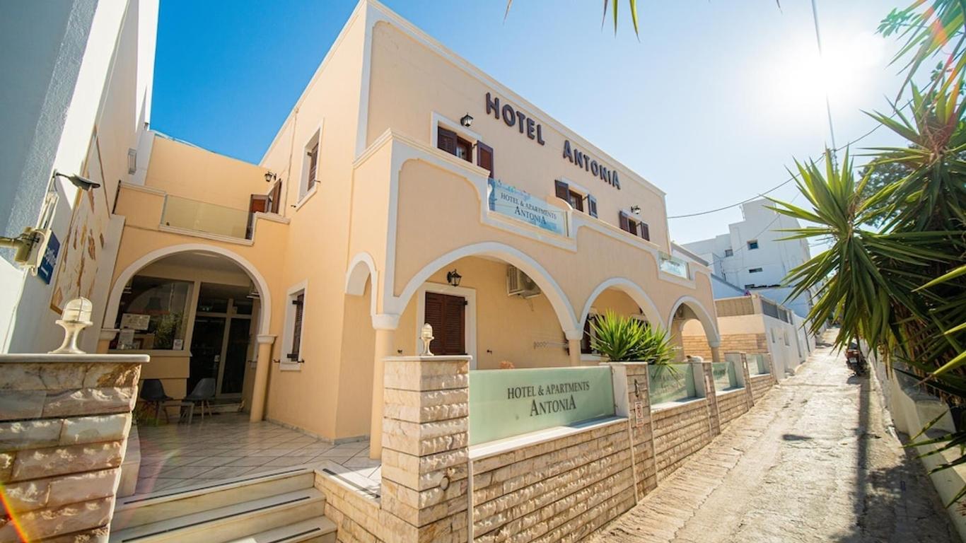 Antonia Apartments