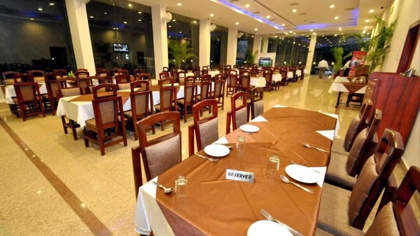 Hotel Reshumrao
