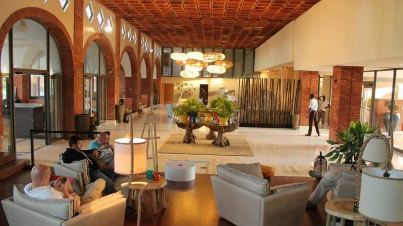 Des Almadies Hotel